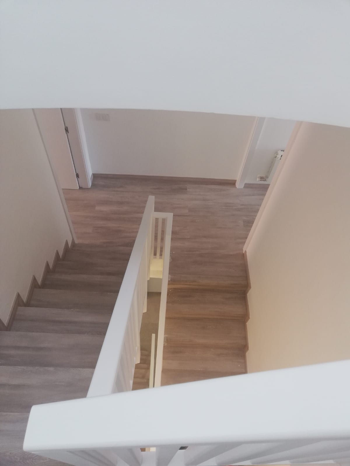 Baranda de madera - Blog Pérgolas